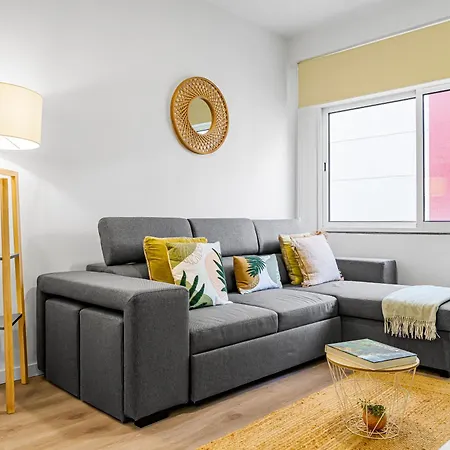 Living-funchal * Funchal (Madeira)