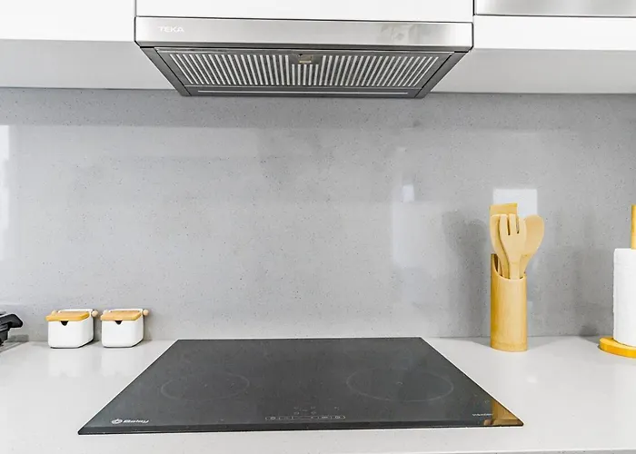 Living-funchal Φουνκάλ